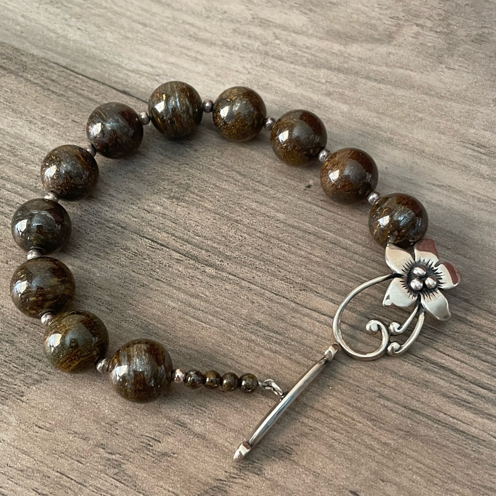 Silpada Wood Bead Flower Clasp Bracelet